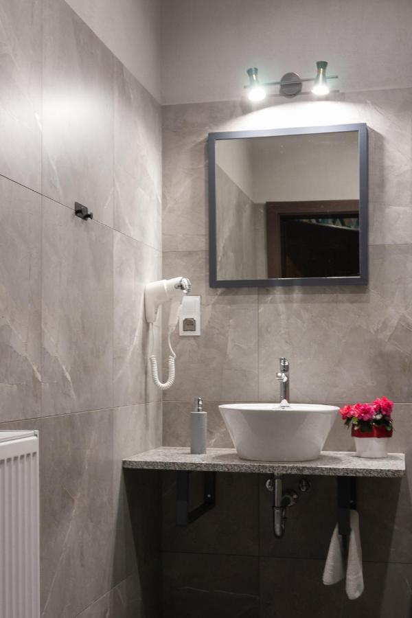 Pod Lasem Bed & Breakfast