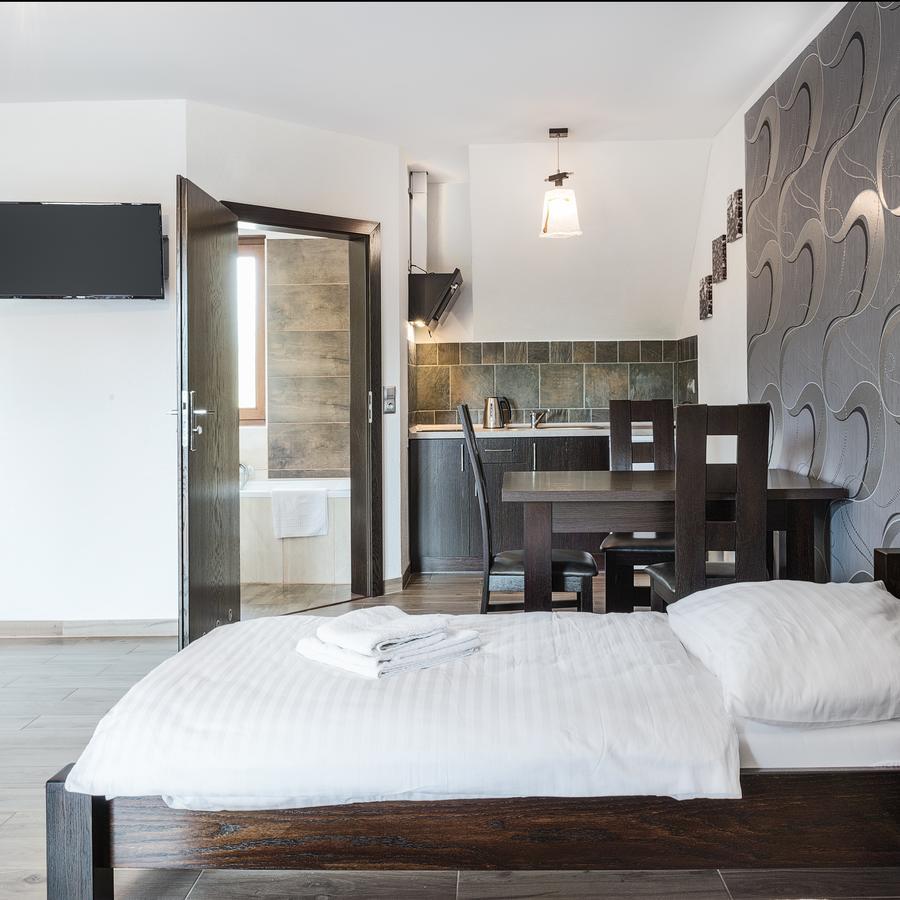 Bed & Breakfast Pod Lasem Kolonowskie